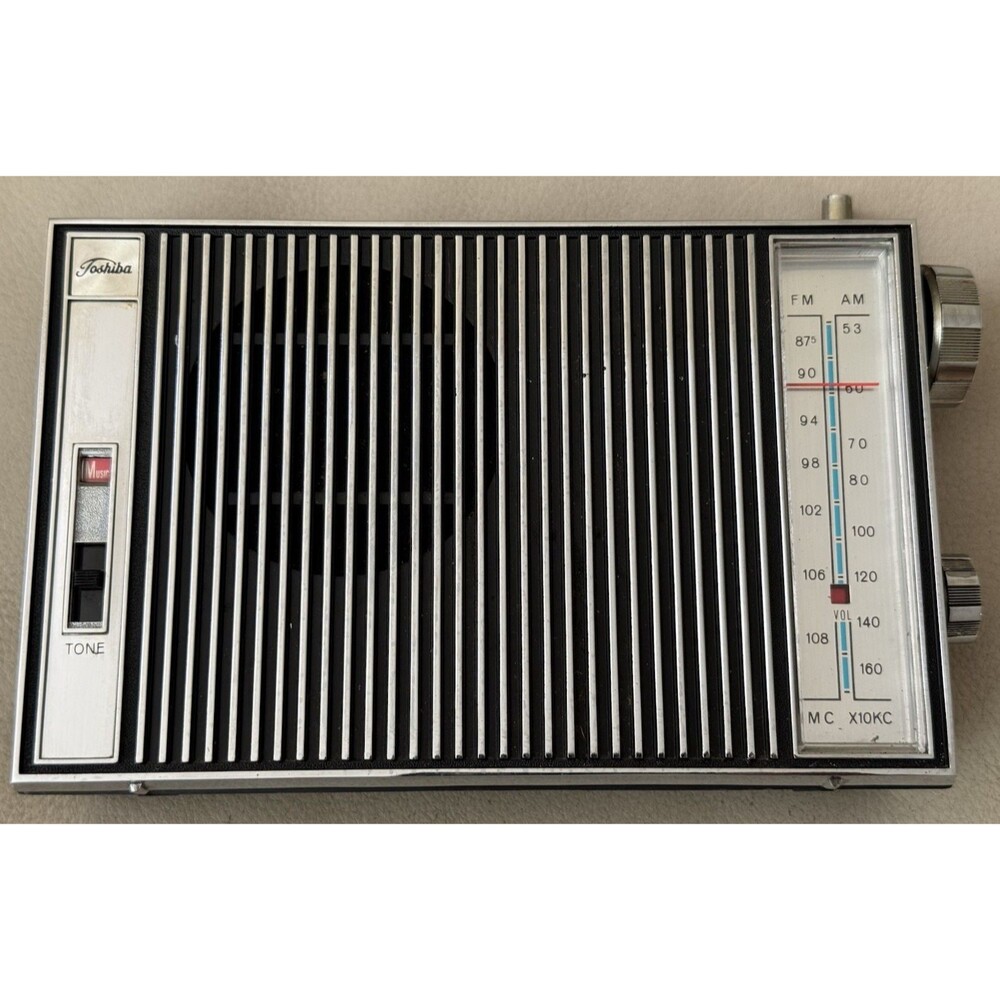Toshiba FM-AM 2 Band Radio Receiver 10M-890F 1966?? Rare Vintage Tested Working